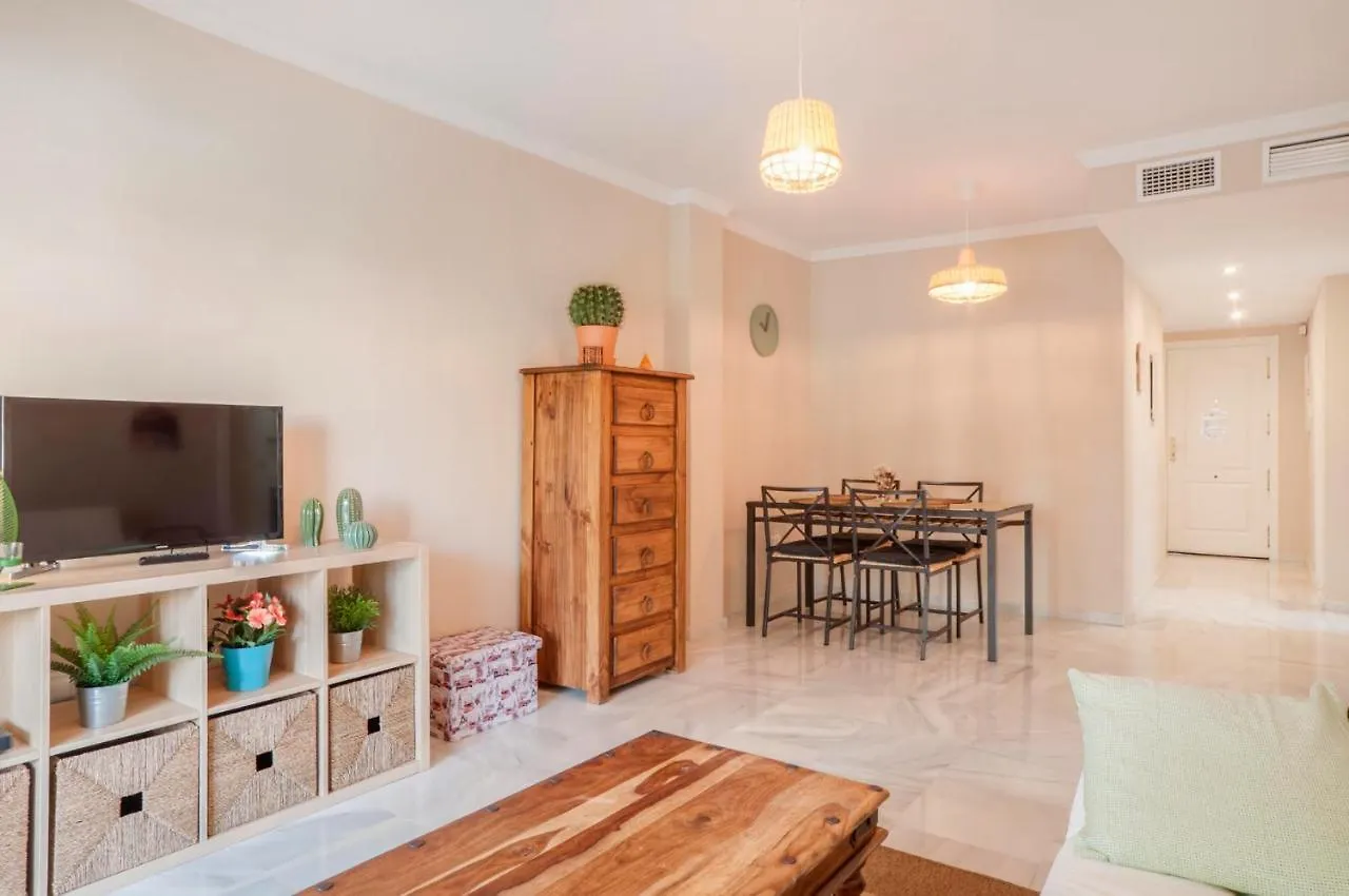 Beach And Golf Apartament بينالماذينا شقة